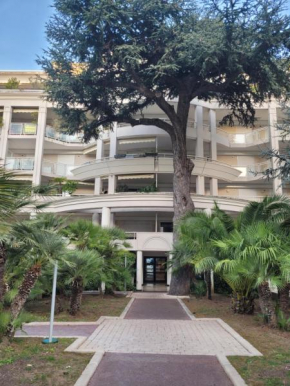 Appartement F2 Terrasse Musiciens